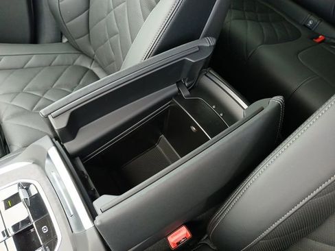 New 2026 BMW X5 xDrive50e image 24