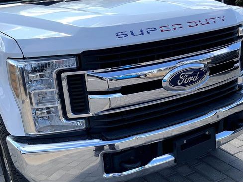 Used 2019 Ford F250 XL w/ Power Equipment Group image 29