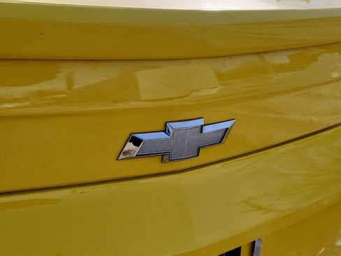Used 2011 Chevrolet Camaro LS image 17