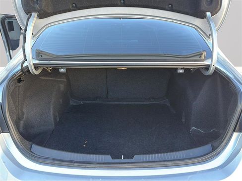 Used 2020 Chevrolet Malibu LT image 26