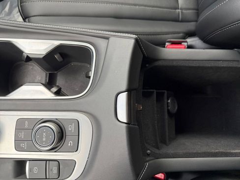 Used 2025 INFINITI QX60 Pure image 24