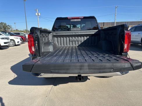 New 2026 GMC Sierra 1500 SLT w/ SLT Premium Plus Package image 14