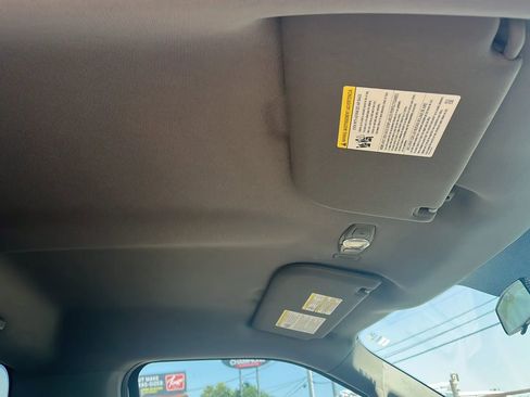 Used 2016 Ford F150 XL w/ Equipment Group 101A Mid image 15