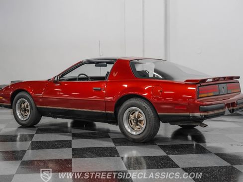 Used 1987 Pontiac Firebird Coupe image 6