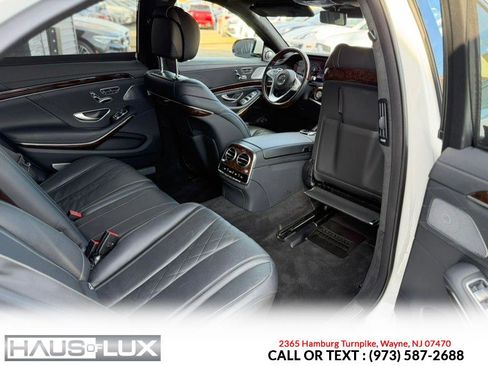 Used 2019 Mercedes-Benz S 560 4MATIC Sedan w/ AMG Line Exterior image 4