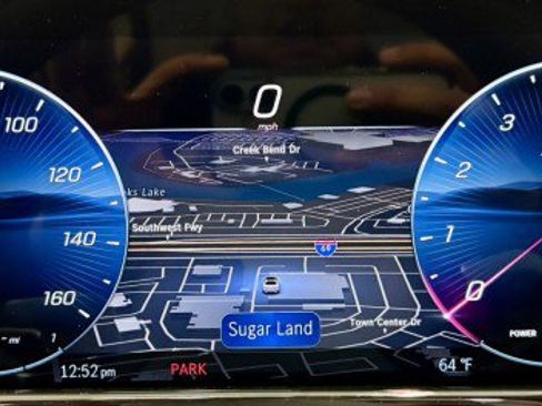 New 2026 Mercedes-Benz E 450 4MATIC Sedan image 7