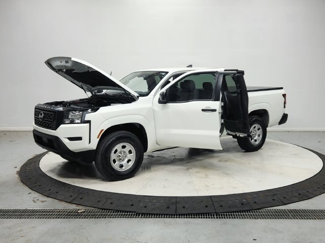 Used 2024 Nissan Frontier S w/ Technology Package AWD/4WD image 12