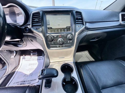 Used 2014 Jeep Grand Cherokee Limited w/ Trailer Tow Group IV AWD/4WD image 14