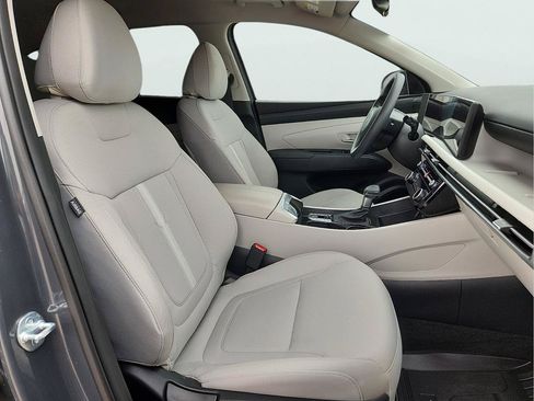 Used 2026 Hyundai Tucson SEL FWD image 18