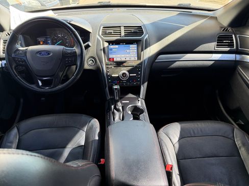 Used 2017 Ford Explorer Sport w/ Equipment Group 401A AWD/4WD image 12