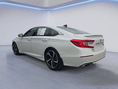Used 2022 Honda Accord Sport image 3