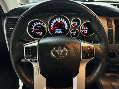Used 2015 Toyota Sequoia Limited AWD/4WD image 15