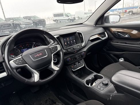 Used 2021 GMC Terrain SLE w/ Driver Convenience Package image 11