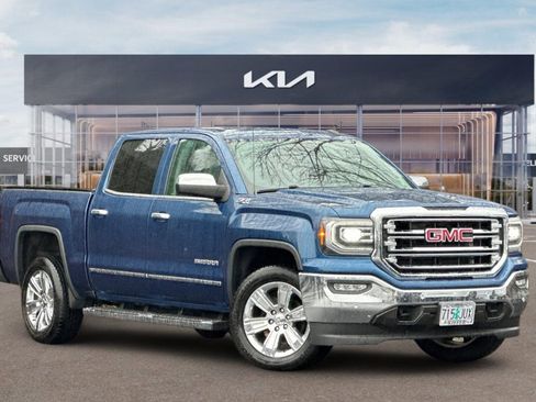 Used 2018 GMC Sierra 1500 SLT image 2