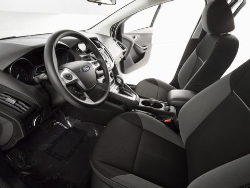 Used 2014 Ford Focus SE image 12