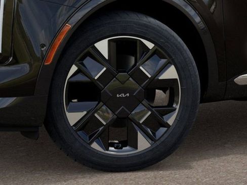 New 2026 Kia Sportage SX image 9