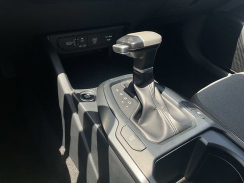 Used 2025 Kia K4 FWD image 20
