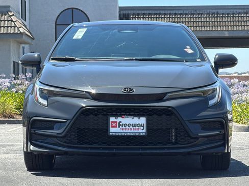 Used 2024 Toyota Corolla XSE FWD image 11
