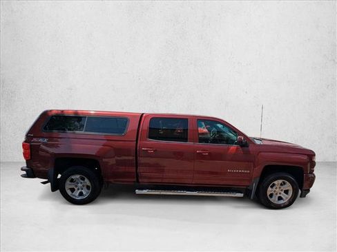Used 2017 Chevrolet Silverado 1500 LT w/ All Star Edition AWD/4WD image 4