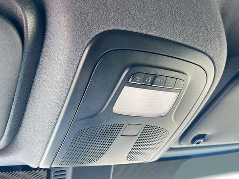 Used 2025 Mercedes-Benz Sprinter 2500 image 22