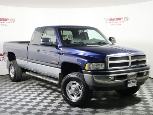 Used 2001 Dodge Ram 2500 Truck 4x4 Quad Cab image 2