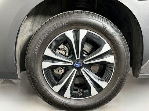 Used 2024 Subaru Solterra Premium image 11