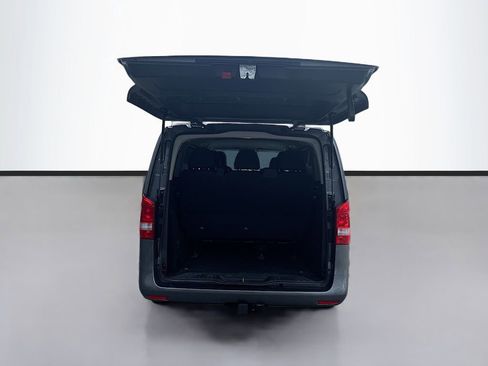 Used 2023 Mercedes-Benz Metris Passenger image 8