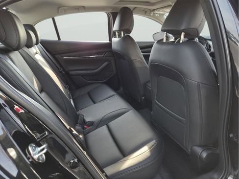 New 2026 MAZDA MAZDA3 2.5 S Sedan w/ Preferred Pkg image 17