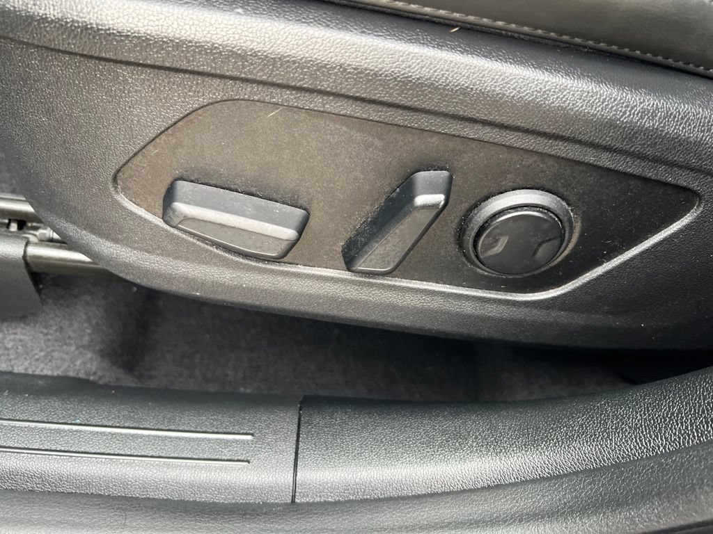 Certified 2025 Kia Sorento X-Line EX AWD/4WD image 48