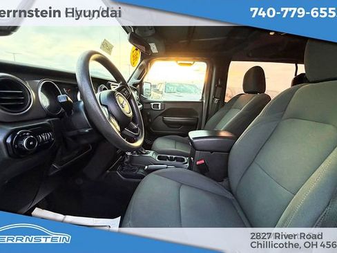 Used 2021 Jeep Wrangler Sport AWD/4WD image 12