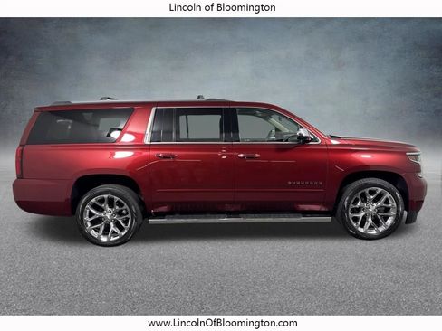 Used 2017 Chevrolet Suburban Premier AWD/4WD image 8