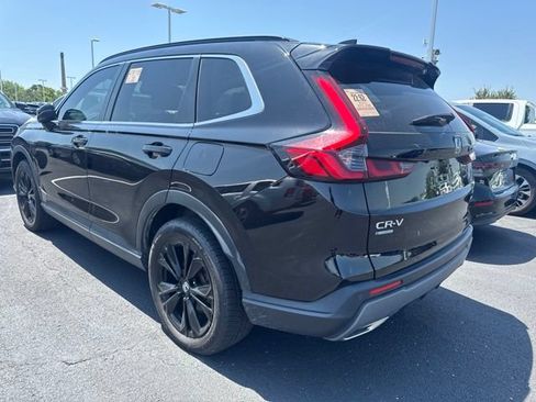 Used 2023 Honda CR-V Sport Touring image 5