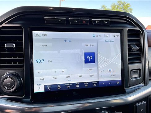 Used 2022 Ford F150 Lariat w/ Equipment Group 502A High image 30