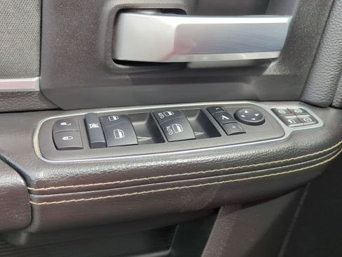 Used 2024 RAM 3500 Big Horn w/ Sport Appearance Package AWD/4WD image 15