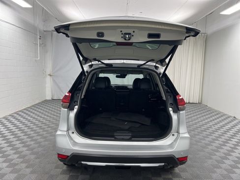 Used 2019 Nissan Rogue SL image 8