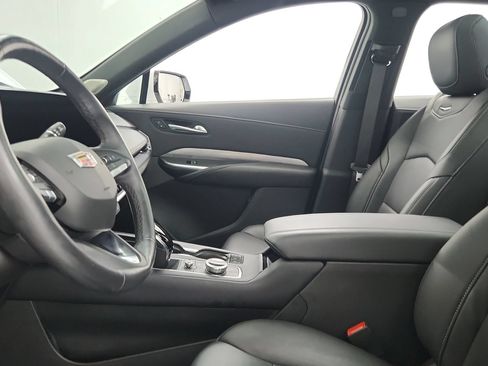 Used 2024 Cadillac XT4 Premium Luxury AWD/4WD image 17