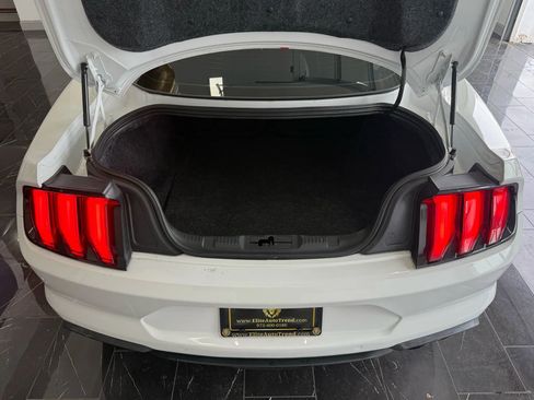 Used 2018 Ford Mustang GT Premium image 26