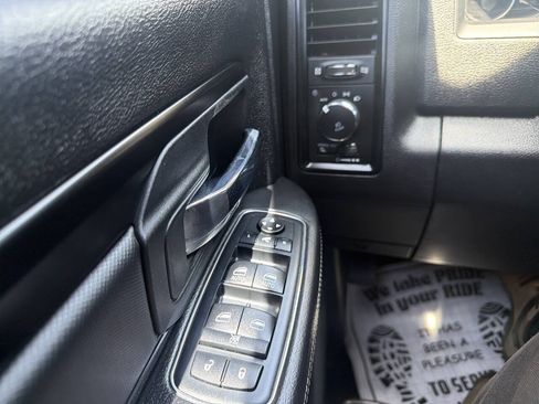Used 2018 RAM 1500 Rebel w/ Luxury Group AWD/4WD image 17