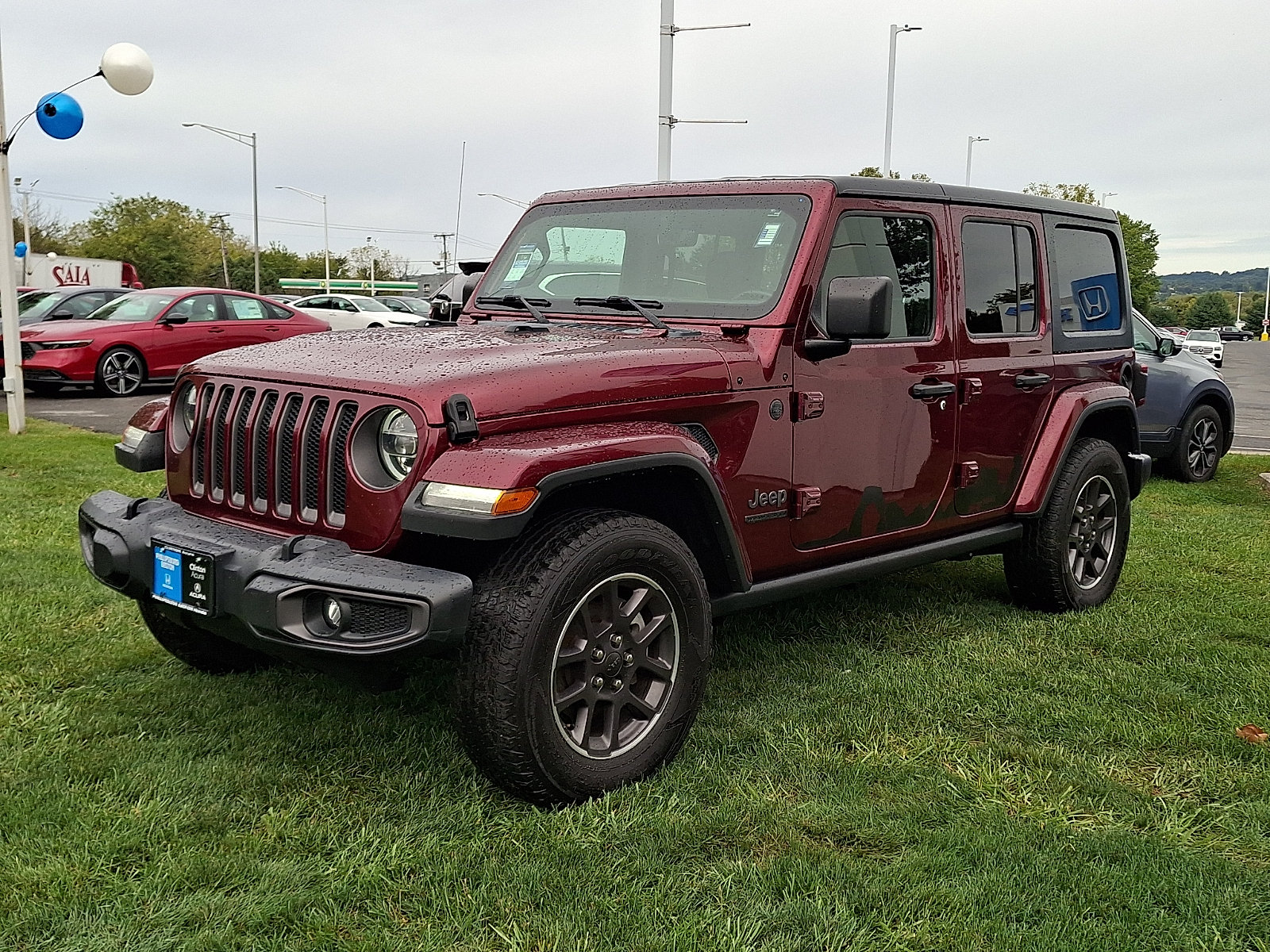 Used 2021 Jeep Wrangler Unlimited Sport AWD/4WD image 3