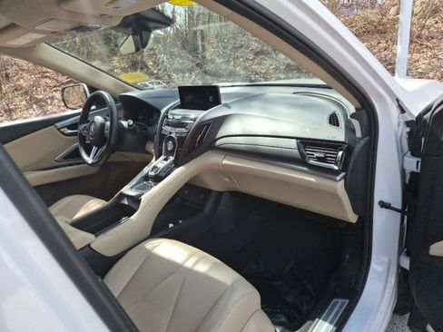 Used 2024 Acura RDX SH-AWD image 11
