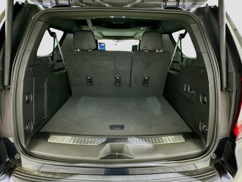 Used 2023 GMC Yukon XL Denali Ultimate image 29