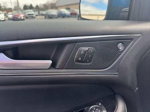 Used 2019 Ford Edge ST w/ Convenience Package image 23