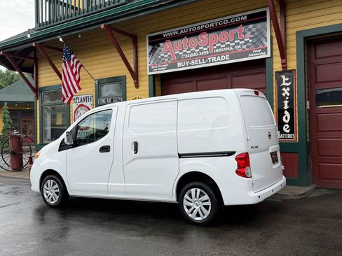 Used 2020 Nissan NV200 SV FWD image 9