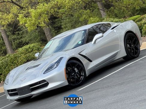 Used 2017 Chevrolet Corvette Stingray Coupe w/ 3LT Preferred Equipment Group image 1