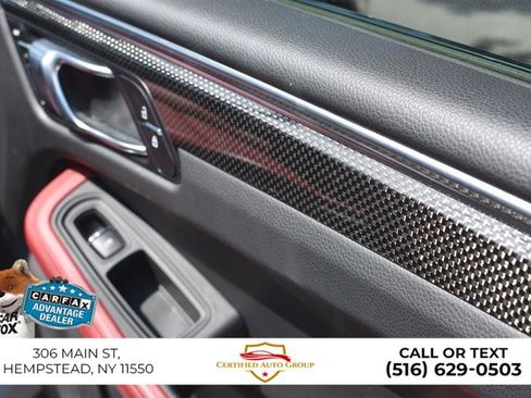 Used 2023 Porsche Macan Turbo AWD/4WD image 23