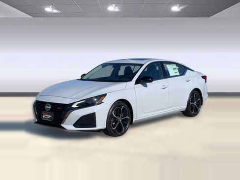 New 2025 Nissan Altima 2.5 SR image 1