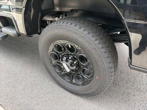 New 2025 Ford F350 Lariat w/ Lariat Ultimate Package AWD/4WD image 6