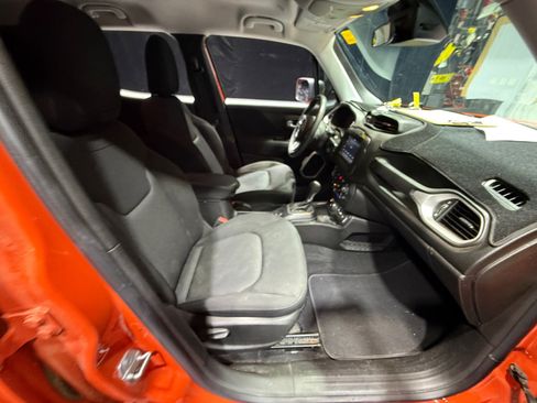 Used 2018 Jeep Renegade Sport w/ Power & Air Group image 19