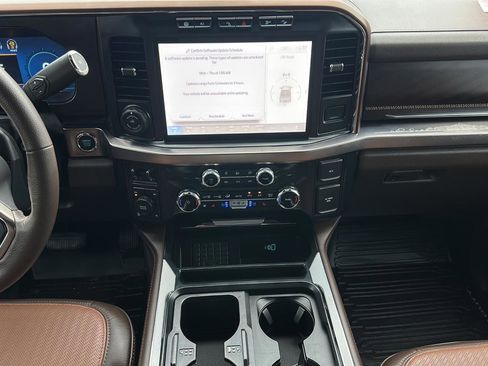 Used 2024 Ford F250 King Ranch AWD/4WD image 11