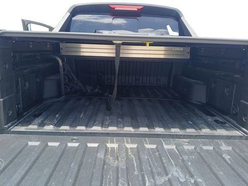 Used 2025 Hyundai Santa Cruz SEL FWD image 13